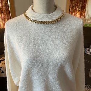 H & M sweater